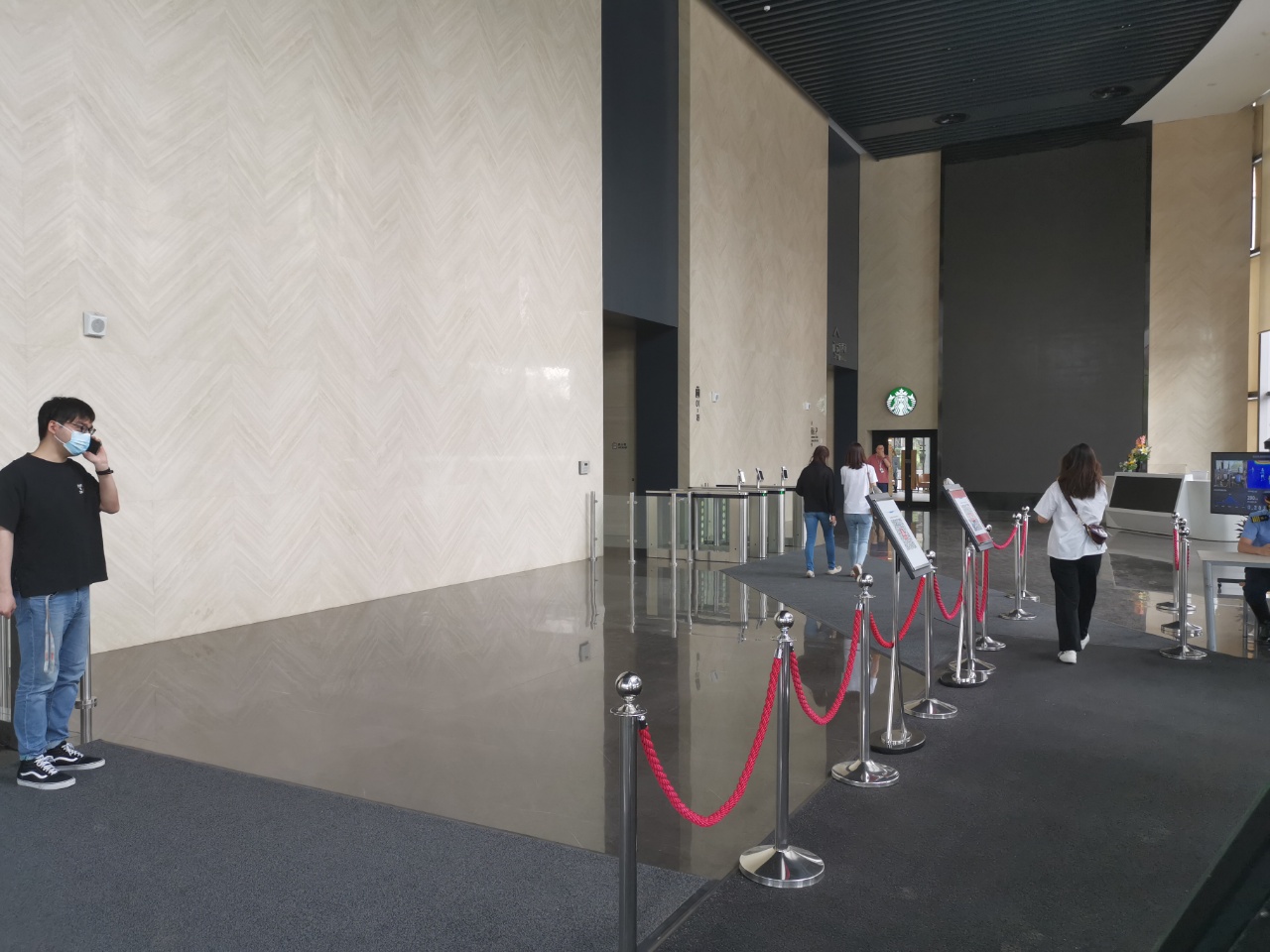 金辉大厦出租实拍图3